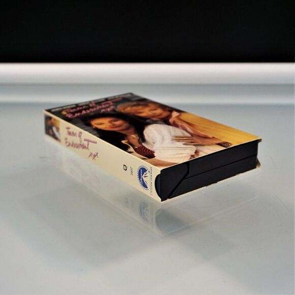 Terms of Endearment VHS 1996 Debra Winger Shirley MacLaine Jack Nicholson - Picture 4 of 4